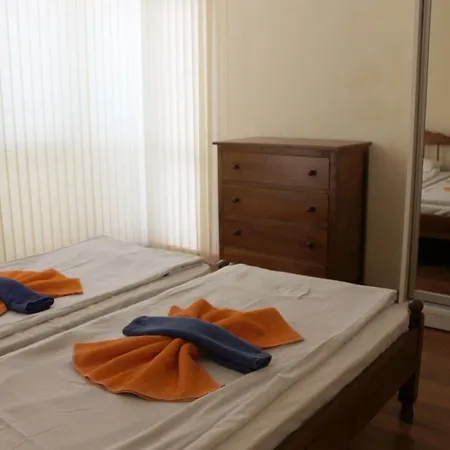 Elit 3 Apartcomplex * Napospart